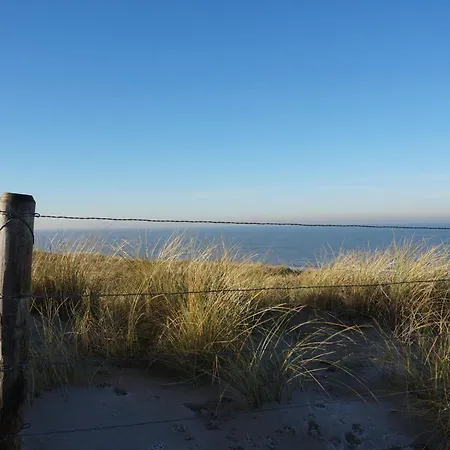 Holiday home In Near Noordwijk